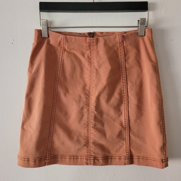 Free People Denim Stretch Washed Orange Fitted Femme Mini Skirt Size 6 - Picture 1 of 12